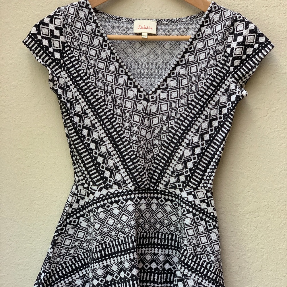 Anthropologie Deletta Black & White Peplum Tee